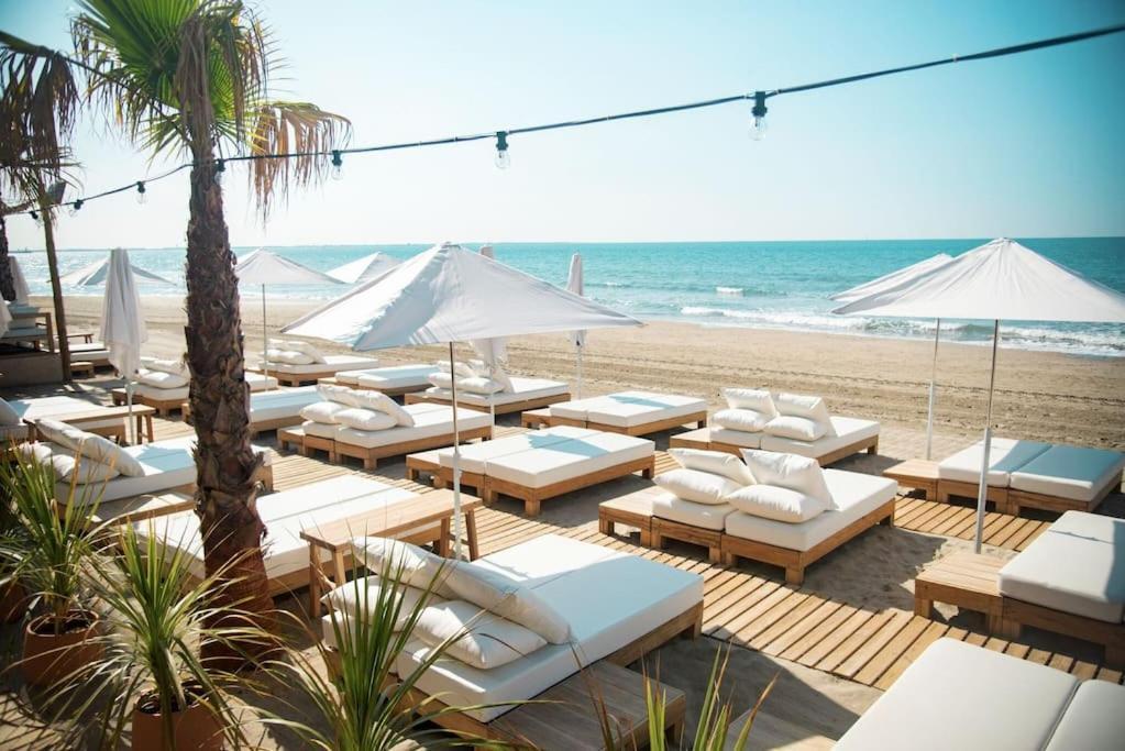 Chez Martin - Spacieux Appartement Climatise Proche De La Plage La Grande-Motte Exterior foto